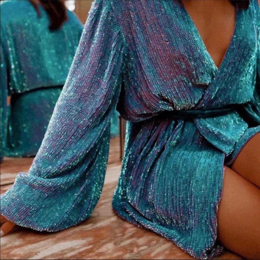 *NWT* Retrofete Audrey Robe Sky Blue Sequin Wrap Dress S
